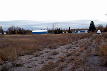 Alpena Drive-In Theatre - Driveway
